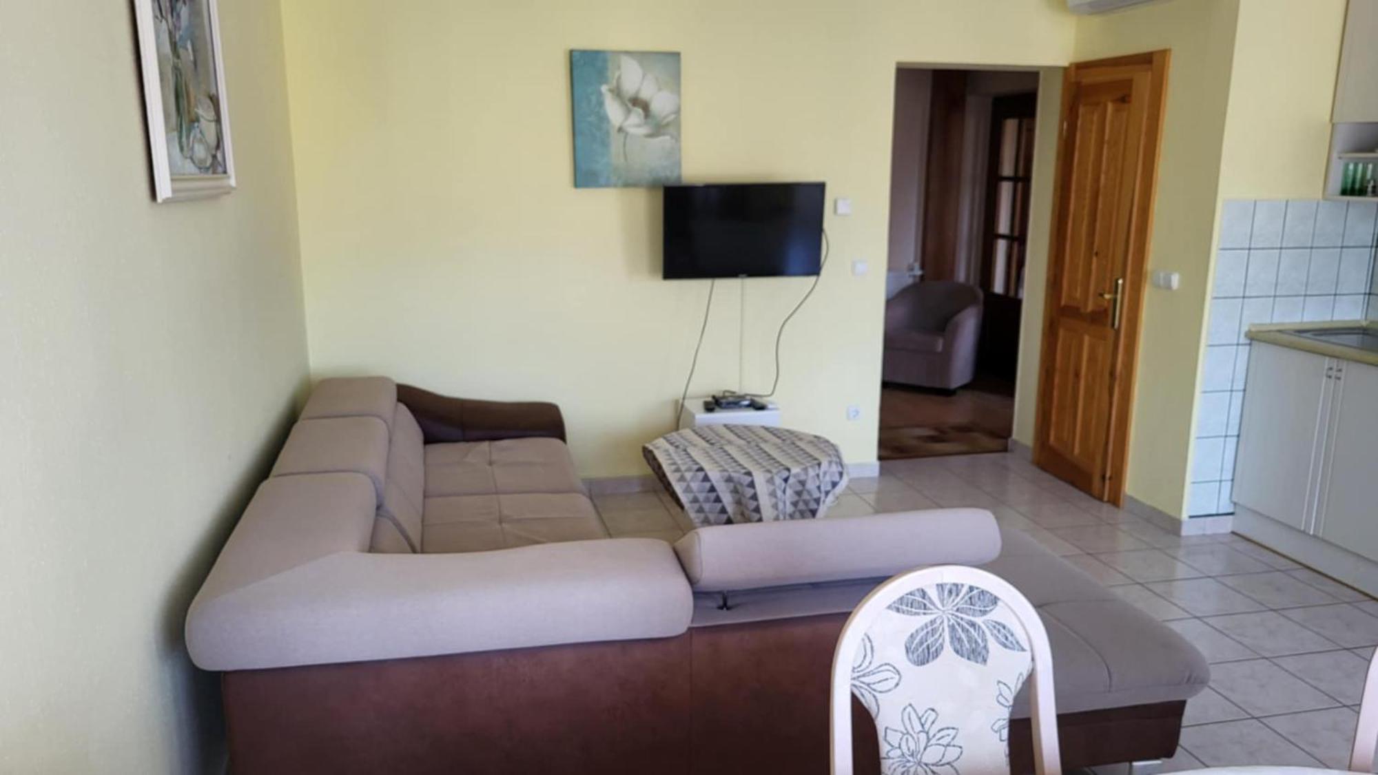 Lazar Apartmanok Heviz Exterior photo